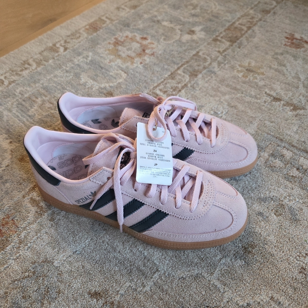 New Adidas Spezial